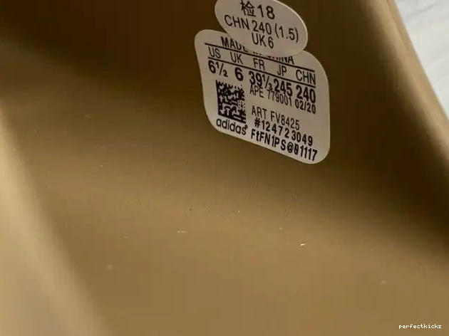 FV8425 Slide Adidas Yeezy Earth Brown 0526